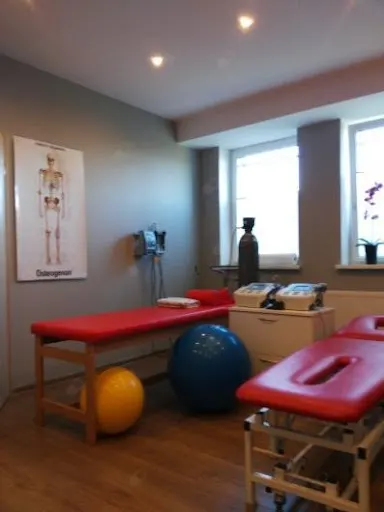 lek. Tomasz Mazur, Ortopeda